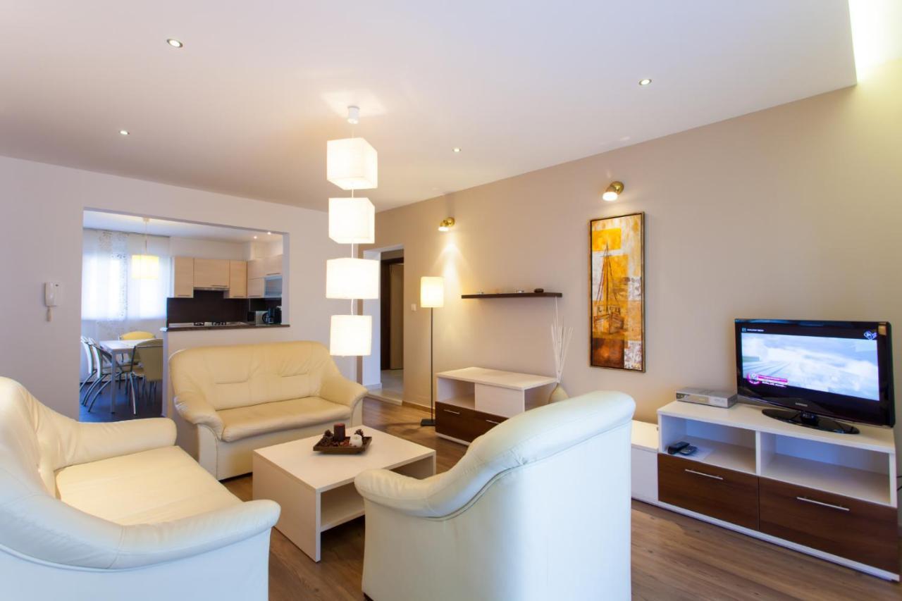 Apartments Banic 포레치 외부 사진